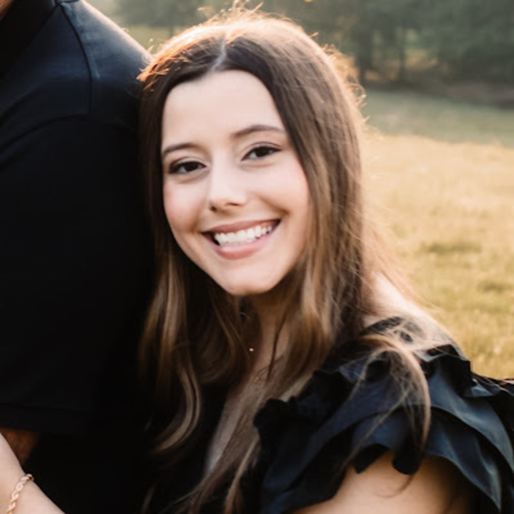 Meet your Posher, Hannah